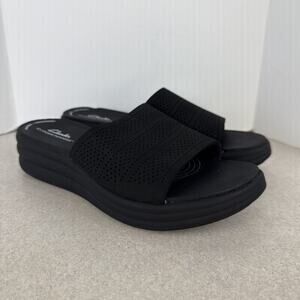 Women’s Clarks Cloud Steppers Drift Twist Black Sandals Slip On Size 7